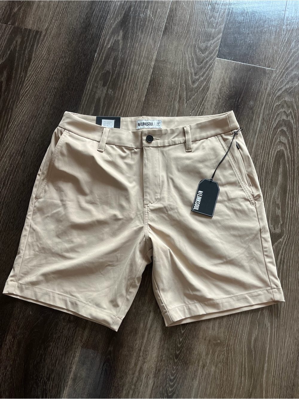 NWT Linksoul Men’s AROUND THE CLOCK 5-POCKET SHORT size 32 Biege